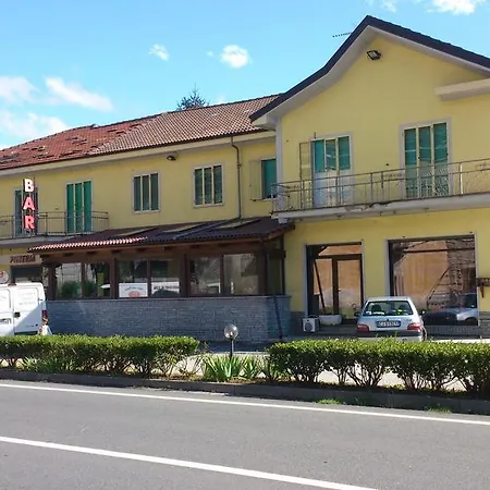 Paradise Hotel