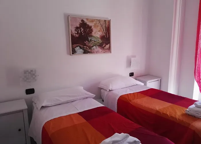 Ξενοδοχείο Paradise 3*